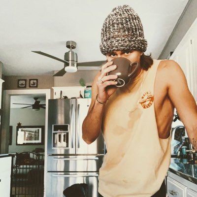 madss_styless's profile picture. #HARRY love love love // florence pughs gf (real)