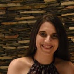 Fabiana2Reis's profile picture. Periodista. Simplemente haciendo lo que más amo en esta vida, escribir del deporte más hermoso del mundo!