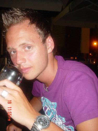 DaveyyM's profile picture. 