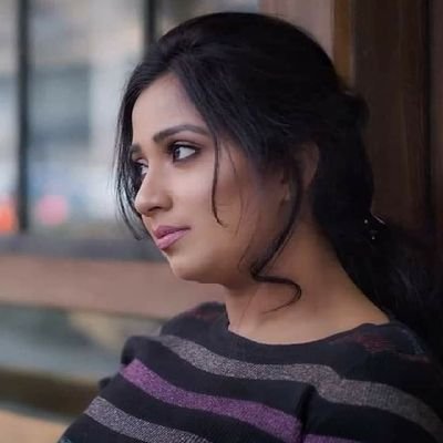 RimpaDe23968231's profile picture. i am @shreyaghoshal fan