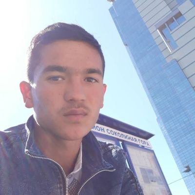 Я люблю еду, я поклонник боевиков и ночных разговоров.