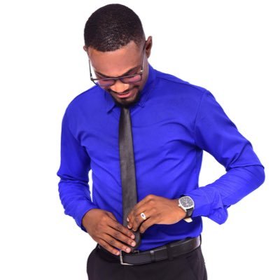 nbsoares1's profile picture. -🇦🇴 Angolan - 📚Master's in Chemistry-Unicamp -♻️👨🏿🔬 Biofuel Production -🧬 Molecular Modeling _ 💚🌿voluntary @ecoangola - Adm🧪: @republicadaquimica.