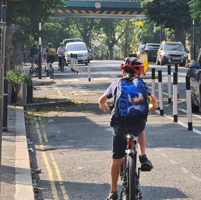 A place to share your stories of how the new segregated bike lane is helping children and adults cycle to school, work, the shops and beyond...