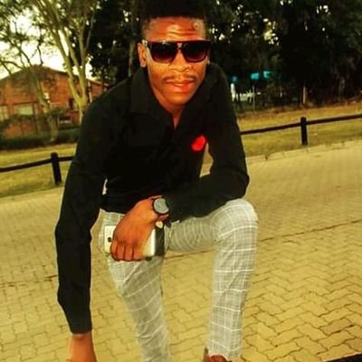 ⚽Orlando Pirates
📍Polokwane
🏛University of Limpopo
🎓Bsc Mathematical & Computer Science