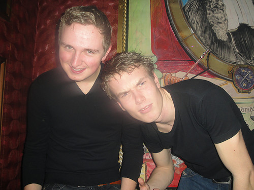 mavdriet's profile picture. 23 years | FC TWENTE '65 & @FCTToday | Nuchtere Tukker! | studeert Master of Accountancy @ Rijksuniversiteit Groningen | check my Facebook!