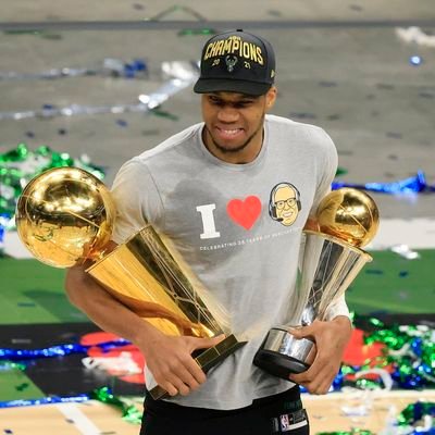 Alylah7's profile picture. a man of few words. Manchester United fan. politics my second sport