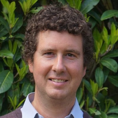 ManuHatt's profile picture. Nous pouvons d'autant plus affronter les défis du futur que nous savons d'où nous venons - Mes tweets n'engagent que moi