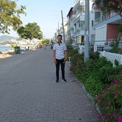 Ömür bir masal gibidir ne kadar uzun yaşandığı değil,ne kadar güzel yasandigi önemlidir