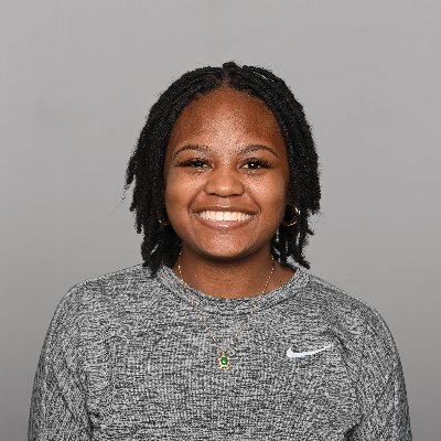 @steelers PR / Communications. Formerly: @obviouslee,  @washingtonNFL, @nflpa, @umterps, @wusa9, Swanson Communications | @UofMaryland alum 🐢 | #womeninsports