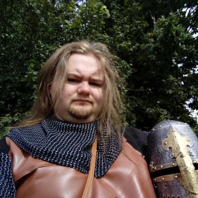 UK hobby cosplayer based in South Yorkshire.
He/Him