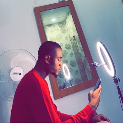 That function guy who’s cool and fun to be with …..psycho!!🤡…..Ig:- @chuck.deee