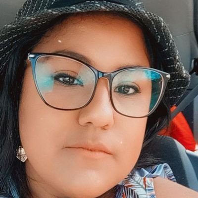 CeniSantana's profile picture. Mãe, esposa, empresária, serva de Deus, amo minha família.