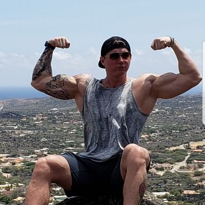 GetSwopedburner's profile picture. Dog Loving Travel Enthusiast