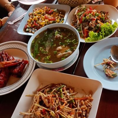 Shinebaggin1's profile picture. 