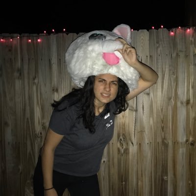 cat_brandani's profile picture. ✨é só eita atrás de vixe✨