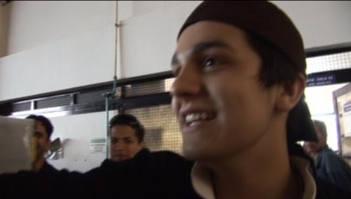 Me da uma noite de prazeer @luansantana? 

Since: 11/01/2011