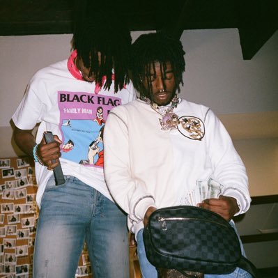 I fw music so ig this a music page lmaoo. anime and fashion cool too