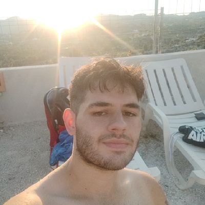 25 años ig: diegorisquezlopez no se que mas poner
