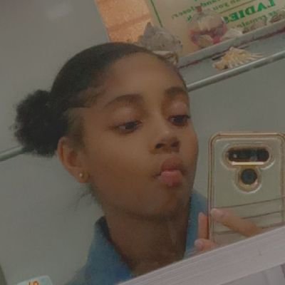 🧸Insta | @keyonajonesss
💙whhs to 🤍nhs | co 2025