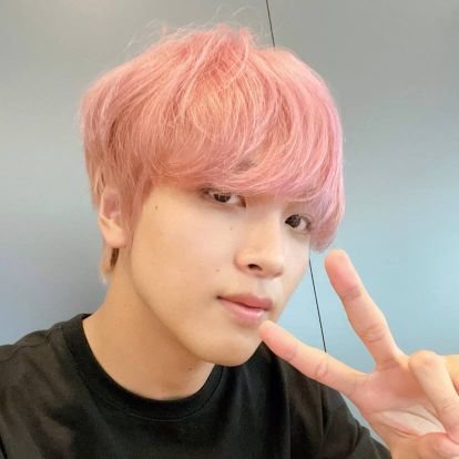 lovespinksun's profile picture. 🐻🍝🍝🧑🏻 hyuck y yo comiendo fiedos