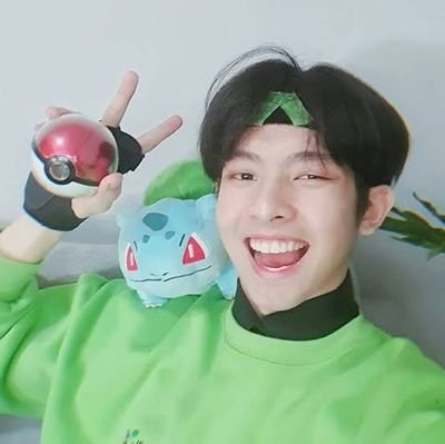 lunaislucky's profile picture. #ELIte #LexieFam #ayuminati #winter46fam