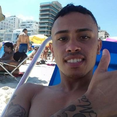 Gerente de Plantão 〽
Ainda que eu andasse pelo vale da sombra da morte, não temeria mal algum, porque tu estás comigo; a tua vara e o teu cajado me consolam! 🙏