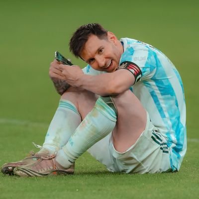 LeoNandakishor's profile picture. 🐐