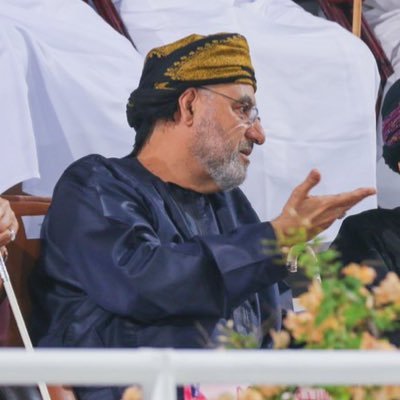 رئيس مجلس ادارة نادي فنجاء العماني. 🇴🇲