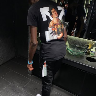 d7nell's profile picture. 