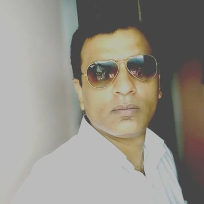 SacchinNanda's profile picture. जब सागर से कर ली दोस्ती तो लहरों से क्या डरना