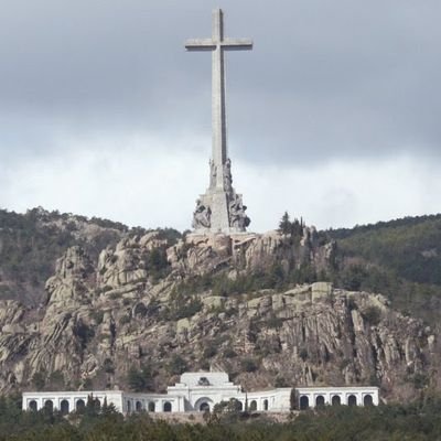 Casero, de toda la vida y como Dios manda. No apoyo al VOX liberal masón.