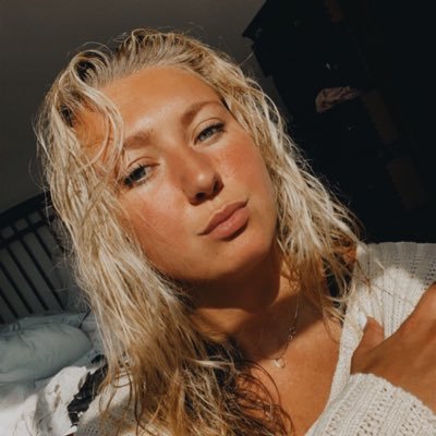 poisonivyn's profile picture. we are gatheredddd hereeeee todayyyy to get thru this thing called life