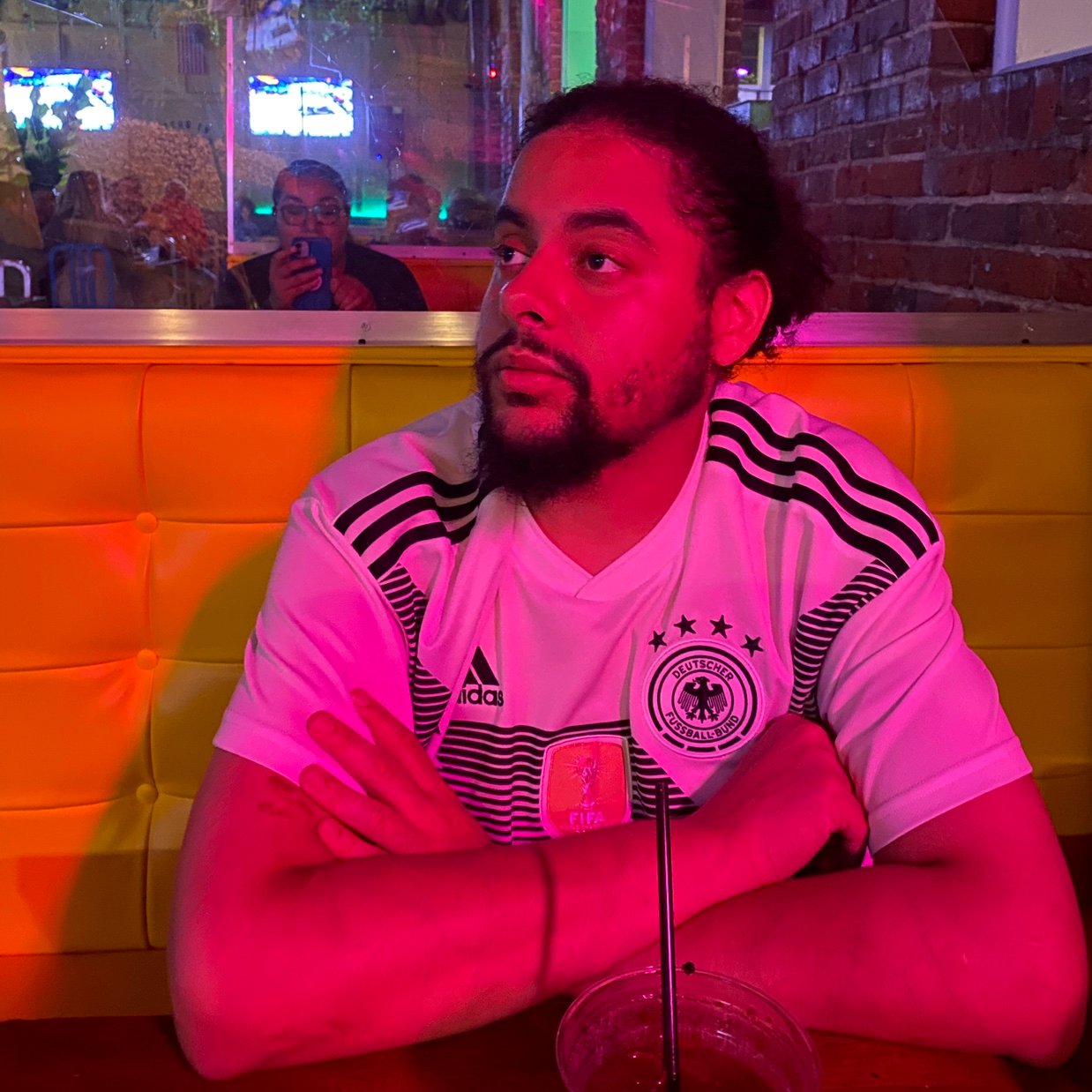 Luis_Pink's profile picture. Can I talk my shit again? #LakeShow

🇩🇴