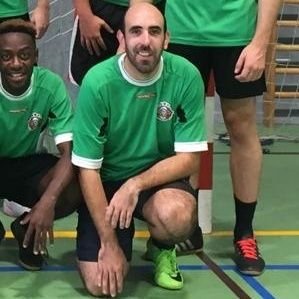 PhD in Molecular Biosciences. Addicted soccer player and sports fan.