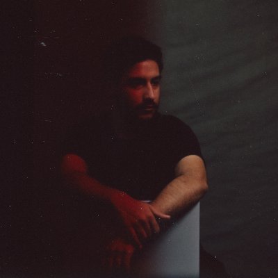 michaelmelwani's profile picture. Flaneur // Archiving the human condition. Interests include interior design, cameras, plants, and synthesizers.