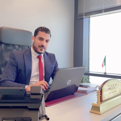 قلم حر لاينكسر تحت سقف نظام ويكتب الحق ولا ينجرف خلف الباطل حتي لا نصبح كالغنم ننساق وراء الراعي ✏️✒️