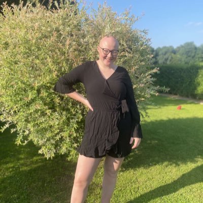 LallemandAnas3's profile picture. Handballeuse 🤾🏻‍♀️  {L}GBT 🏳️‍🌈    M💕