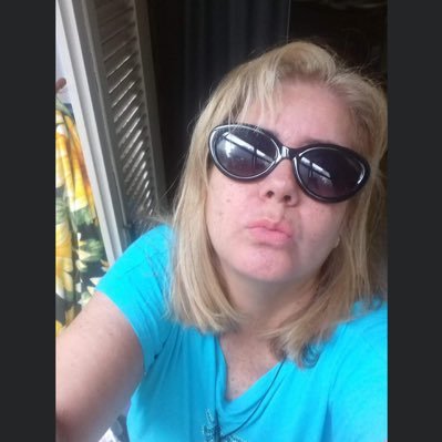 MarilzaCosta18's profile picture. Sou fria e calculista ponto. Fato