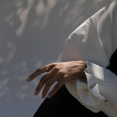 vilxci's profile picture. ‏‏'‏لا بأس النجوم أيضاً محاطة بفراغ عظيم'