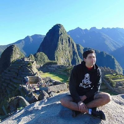 Ingeniero en prevención de riesgos-
Asesor en seguridad privada-
Trading