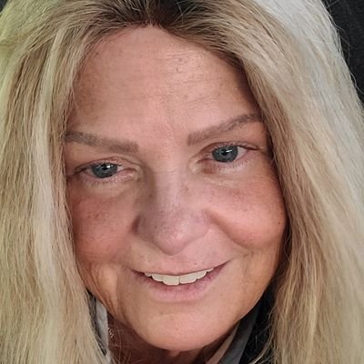 CrowneRonda's profile picture. I'm not specifically special