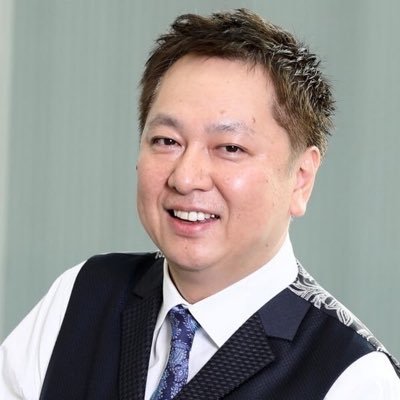 社労士法人『大槻経営労務管理事務所』代表｜銀座オフィスで創業50年｜クライアント600社強｜社会保険労務士として、人事労務のプロとしてスタートアップ企業から中小企業、大企業まで労働法、経営学を生かして全力サポート。｜各種メディアにも登場してます！｜『働きやすい会社から！働きやすい社会へ！』をテーマに日夜奮闘中。