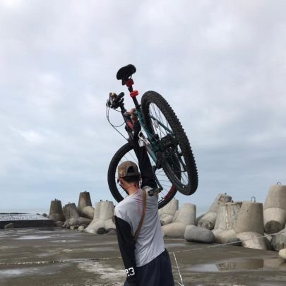 zakiafl's profile picture. You may say I'm a dreamer, but I'm not the only one