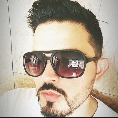 popomendoza's profile picture. Desarrollador de sistema administrativos en plataforma web, iniciandome como #freelance.