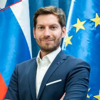 Mark Boris Andrijanič(@MBAndrijanic) 's Twitter Profile Photo