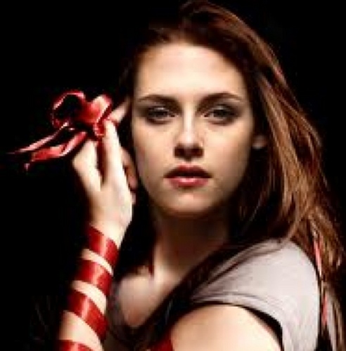 ShieldingUBells's profile picture. Because of my shield, he can't track me down. But that doesn't keep him from finding me, and I have to admit I like him close by. (18+ Human) Account Inactive