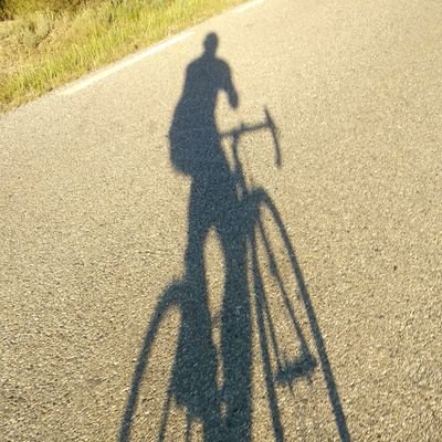 RamonetCat's profile picture. Provant de viure el millor possible. Que no vol dir el més còmodament possible, eh? Malpensats! 
També investigador a @rcrehuet