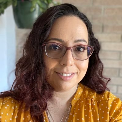 VivianaBerengu1's profile picture. 