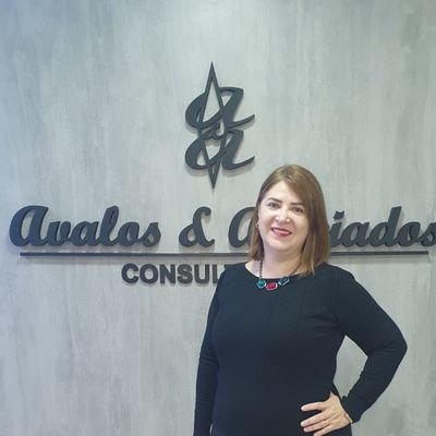 Asesora y Consultora de Empresas. Socia Directora de Avalos & Asociados Consultores. Docente UNE y UCA.