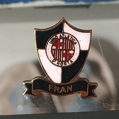 Soci de la UAHorta🏁Simpatizante del Leyton Orient Libros Deporte Futbol Modesto⚽Tintin DragonBall Japón Historia(sobretodo Medieval🛡🗡)VideoJuegos y Frikadas